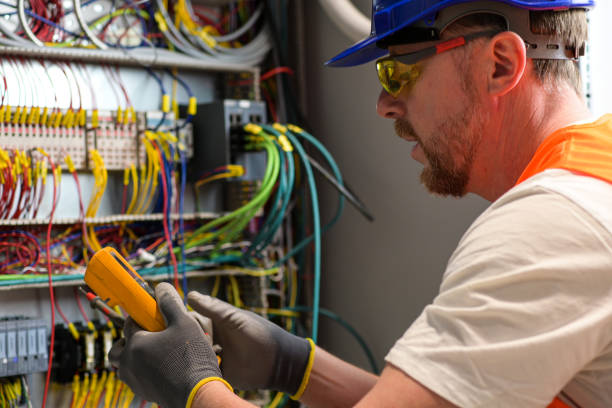 Best Circuit Breaker Repair  in Fair Plain, MI